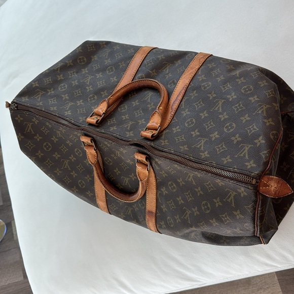 Louis Vuitton Keepall Bandouliere 55 - Picture 9 of 11